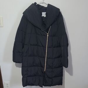 Cole Haan Women's Black Puffer Jacket with Gold Zipper